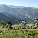 Privilodges Carre De Jaude Aparthotel 3*