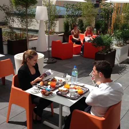 Privilodges Carre De Jaude 3* Κλερμόν Φεράν