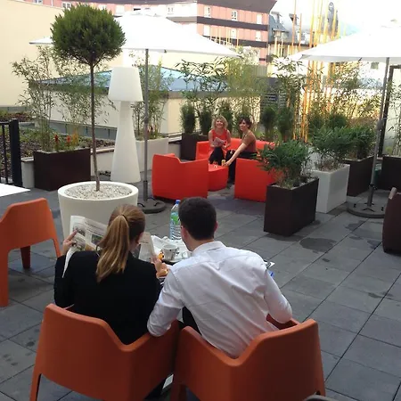 Ξενοδοχείο με διαμερίσματα Privilodges Carre De Jaude