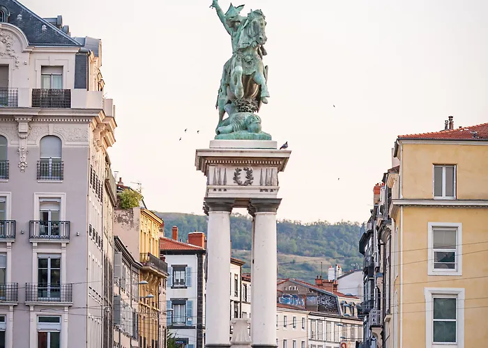 Privilodges Carré De Jaude Appart hôtel Clermont-Ferrand